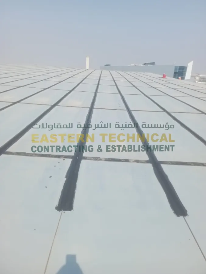 شركة جارديان للصناعات المحدودة - عزل وصلات السقف المعدني في الدمام - أعمال EPDM من ETCE، صورة 2 من 3